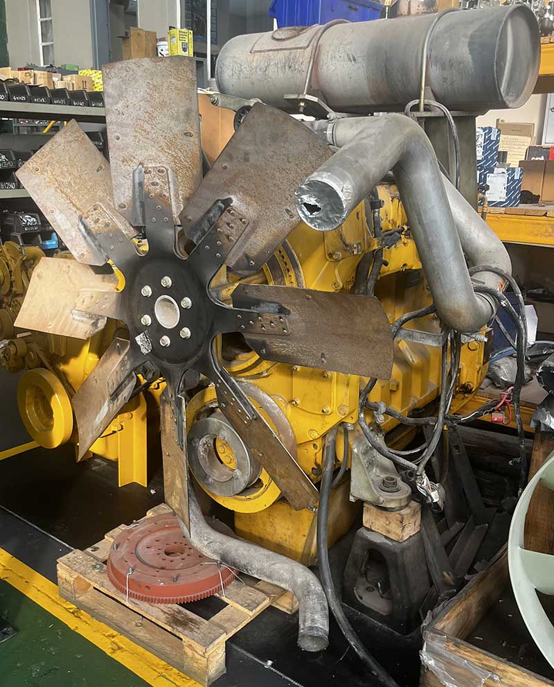 John-Deere-12L-(1)