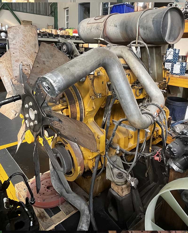 John-Deere-12L-(3)